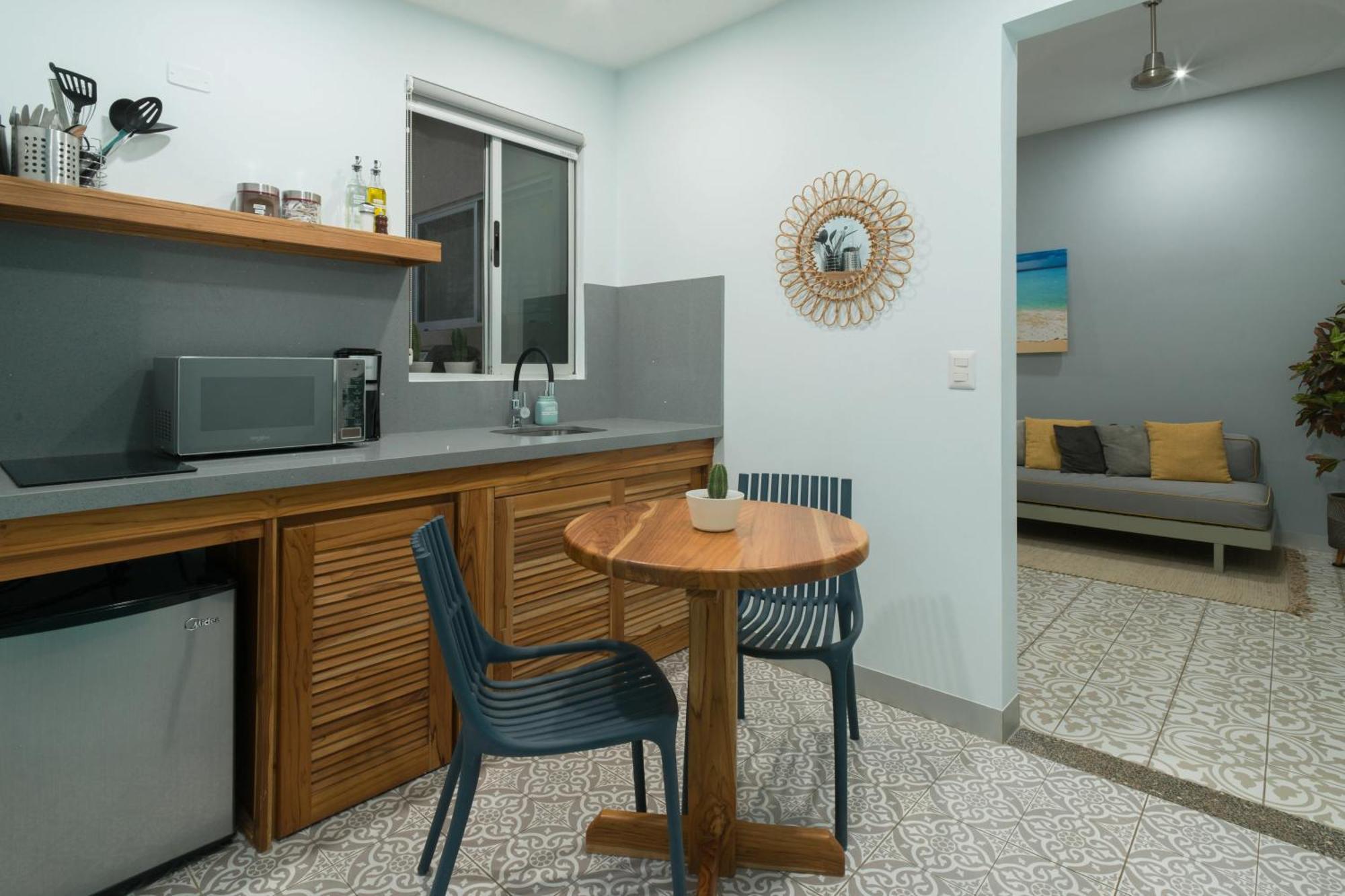 Tamarindo Bay Suites - Self Check In, Adults Only Exterior foto